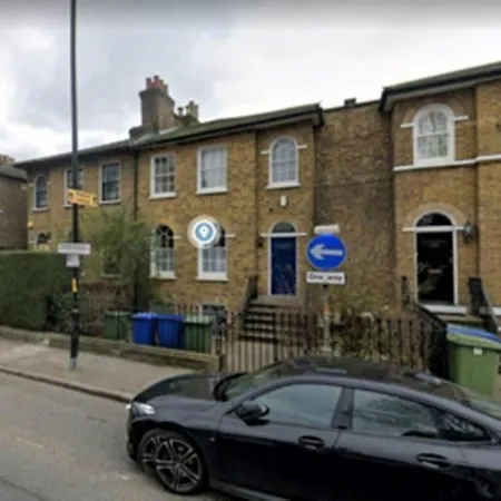 2 Bedroom Victorian Garden Flat London Exterior photo