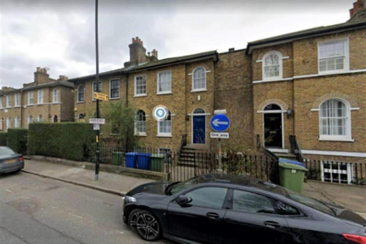 2 Bedroom Victorian Garden Flat Apartment